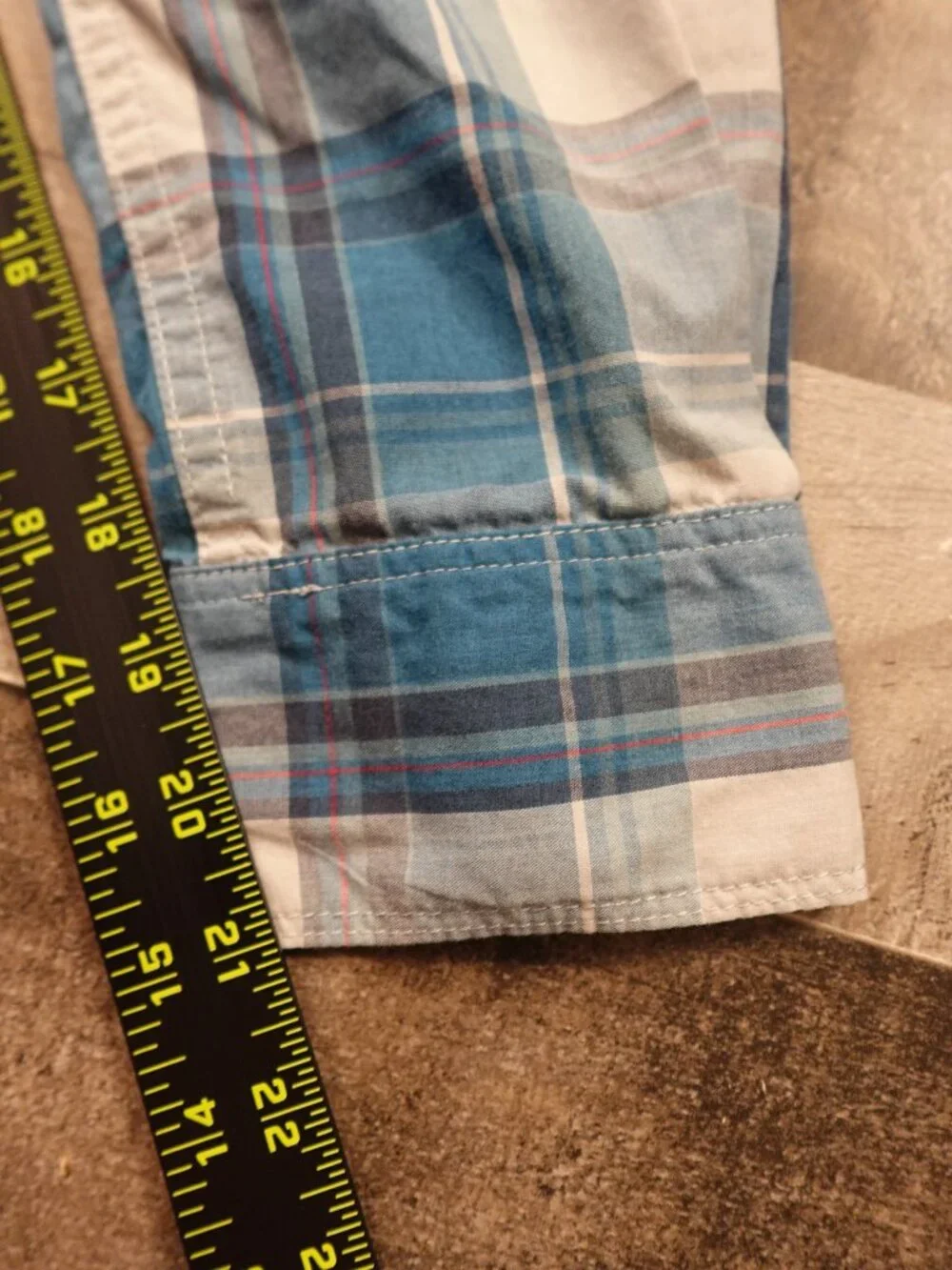 The North Face‎ Plaid Snap Button Up Shirt Men’s Small Blue Outdoor Hiking